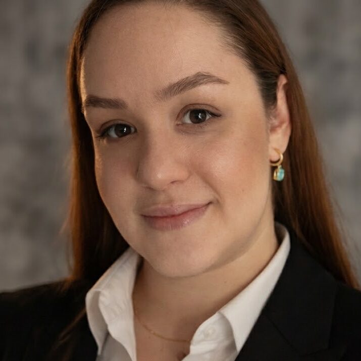 Dra. Larissa Martho